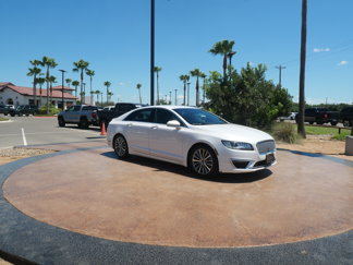 Used 2017 Lincoln MKZ Premiere image 1