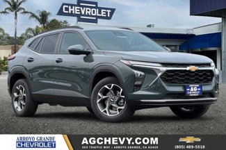 New 2025 Chevrolet Trax LT w/ Driver Confidence Package image 1