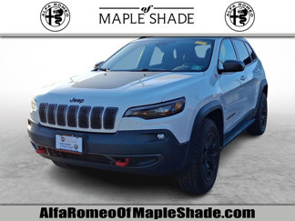 Used 2019 Jeep Cherokee Trailhawk image 1