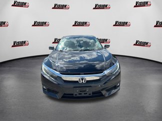 Used 2018 Honda Civic Touring video 2
