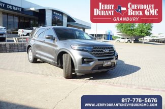 Used 2022 Ford Explorer XLT image 1