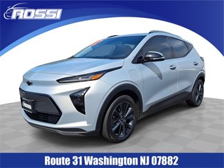 Used 2023 Chevrolet Bolt EUV LT w/ Convenience Package image 1