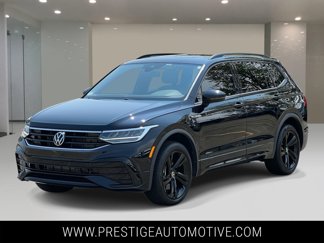 Used 2023 Volkswagen Tiguan SE R-Line image 1