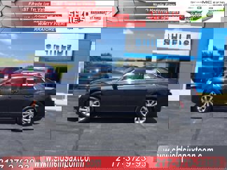 Used 2017 Chrysler 300 Limited image 1
