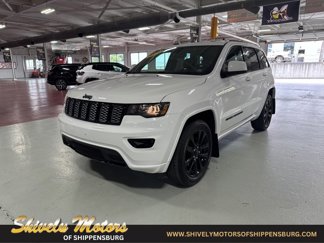 Used 2019 Jeep Grand Cherokee Altitude image 1