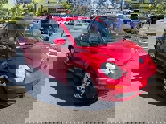 Used 2010 Volkswagen Beetle Coupe image 1
