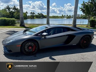 Used 2018 Lamborghini Aventador S image 1