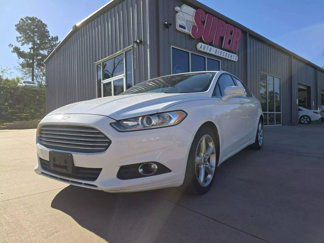 Used 2016 Ford Fusion SE w/ Equipment Group 201A image 1