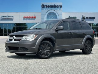 Used 2020 Dodge Journey SE w/ SE Popular Equipment Group image 1