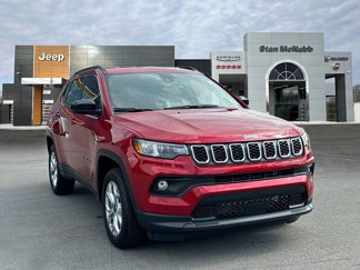 New 2025 Jeep Compass Latitude image 1
