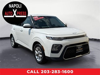 Used 2022 Kia Soul LX w/ Technology Package image 1
