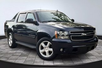 Used 2007 Chevrolet Avalanche LT w/ LT Preferred Equipment Group image 1