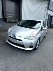 Used 2013 Toyota Prius C One image 1