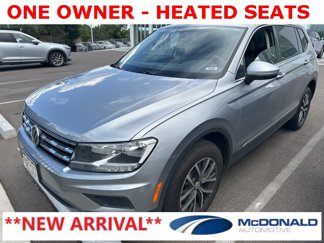 Used 2020 Volkswagen Tiguan SE w/ Panoramic Sunroof Package image 1