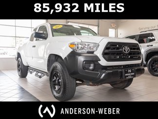 Used 2017 Toyota Tacoma SR image 1