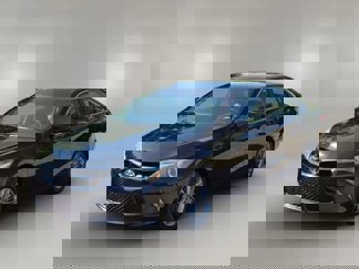 Used 2015 Toyota Camry image 1