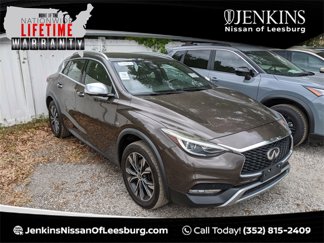 Used 2017 INFINITI QX30 Premium w/ Technology Package image 1