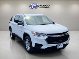 Used 2021 Chevrolet Traverse LS image 1
