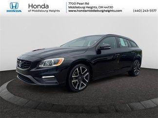 Used 2018 Volvo V60 T5 Dynamic w/ Vision Package image 1