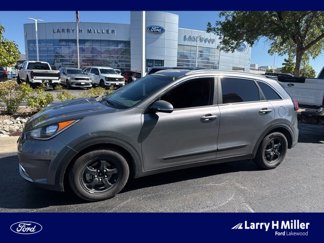 Used 2018 Kia Niro EX w/ EX Premium Package image 1