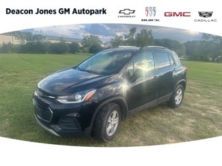 Used 2022 Chevrolet Trax LT w/ LT Convenience Package image 1