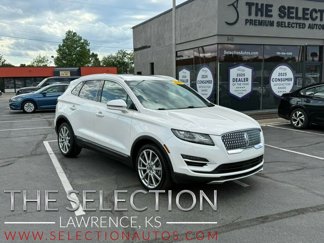 Used 2019 Lincoln MKC Reserve w/ MKC Climate Package image 1