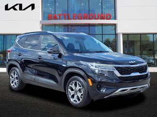 Certified 2023 Kia Seltos EX image 1