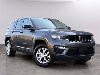 Used 2022 Jeep Grand Cherokee Limited image 1