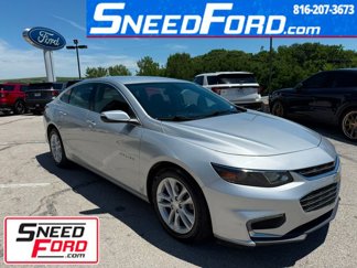 Used 2017 Chevrolet Malibu LT image 1