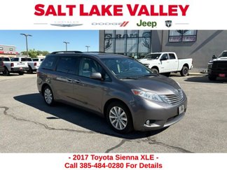 Used 2017 Toyota Sienna XLE image 1
