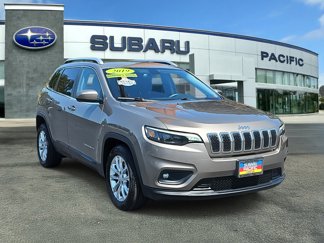 Used 2019 Jeep Cherokee Latitude w/ Popular Appearance Group image 1