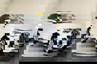 Certified 2023 Audi Q3 2.0T Premium Plus w/ Premium Plus Package image 1
