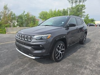 Used 2024 Jeep Compass Limited w/ Elite Group image 1
