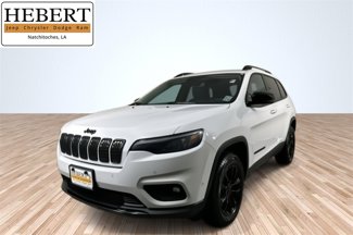 Used 2023 Jeep Cherokee Altitude Lux image 1