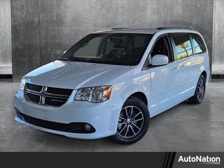 Used 2017 Dodge Grand Caravan SXT w/ Rear Park Assist Package image 1