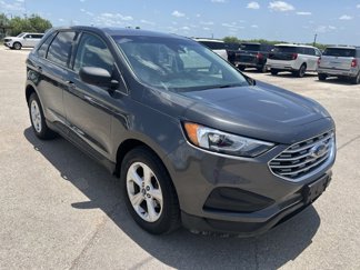 Used 2020 Ford Edge SE image 1