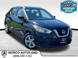 Used 2019 Nissan Kicks S image 1