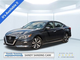 Used 2022 Nissan Altima 2.5 SV image 1
