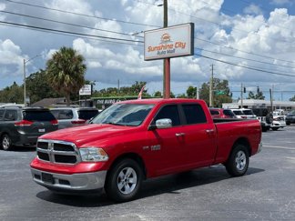 Used 2017 RAM 1500 Classic SLT image 1