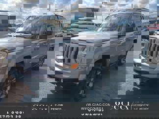 Used 2015 Jeep Patriot High Altitude image 1