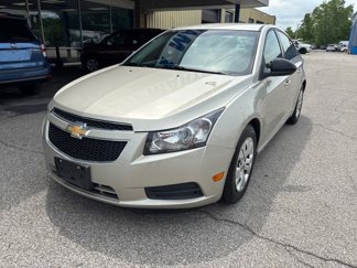 Used 2014 Chevrolet Cruze LS image 1