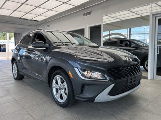 Used 2022 Hyundai Kona SEL w/ Convenience Package image 1