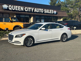 Used 2015 Hyundai Genesis 3.8 image 1