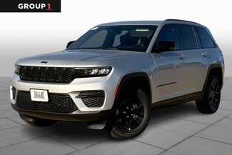 New 2024 Jeep Grand Cherokee Altitude image 1