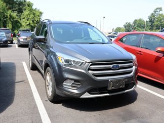 Used 2017 Ford Escape SE w/ Equipment Group 201A image 1