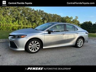 Used 2022 Toyota Camry LE image 1