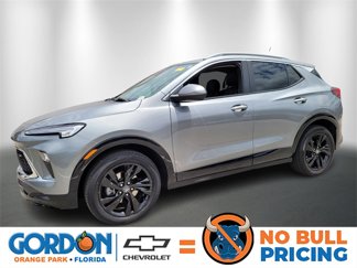 Used 2024 Buick Encore GX Sport Touring image 1