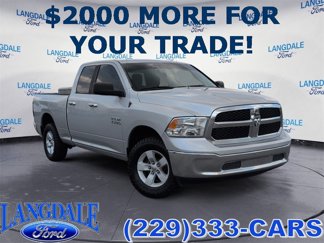 Used 2018 RAM 1500 Classic SLT image 1