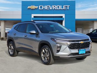 New 2025 Chevrolet Trax LT w/ Driver Confidence Package image 1