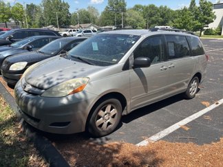 Used 2008 Toyota Sienna CE image 1